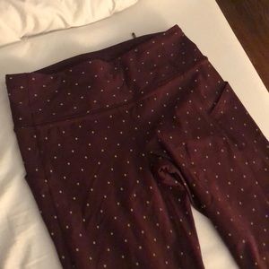 Maroon Lululemon leggings